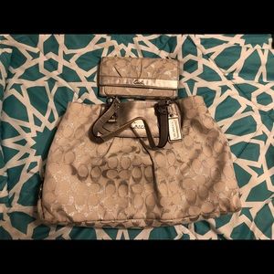 Gorgeous Coach purse with matching wallet